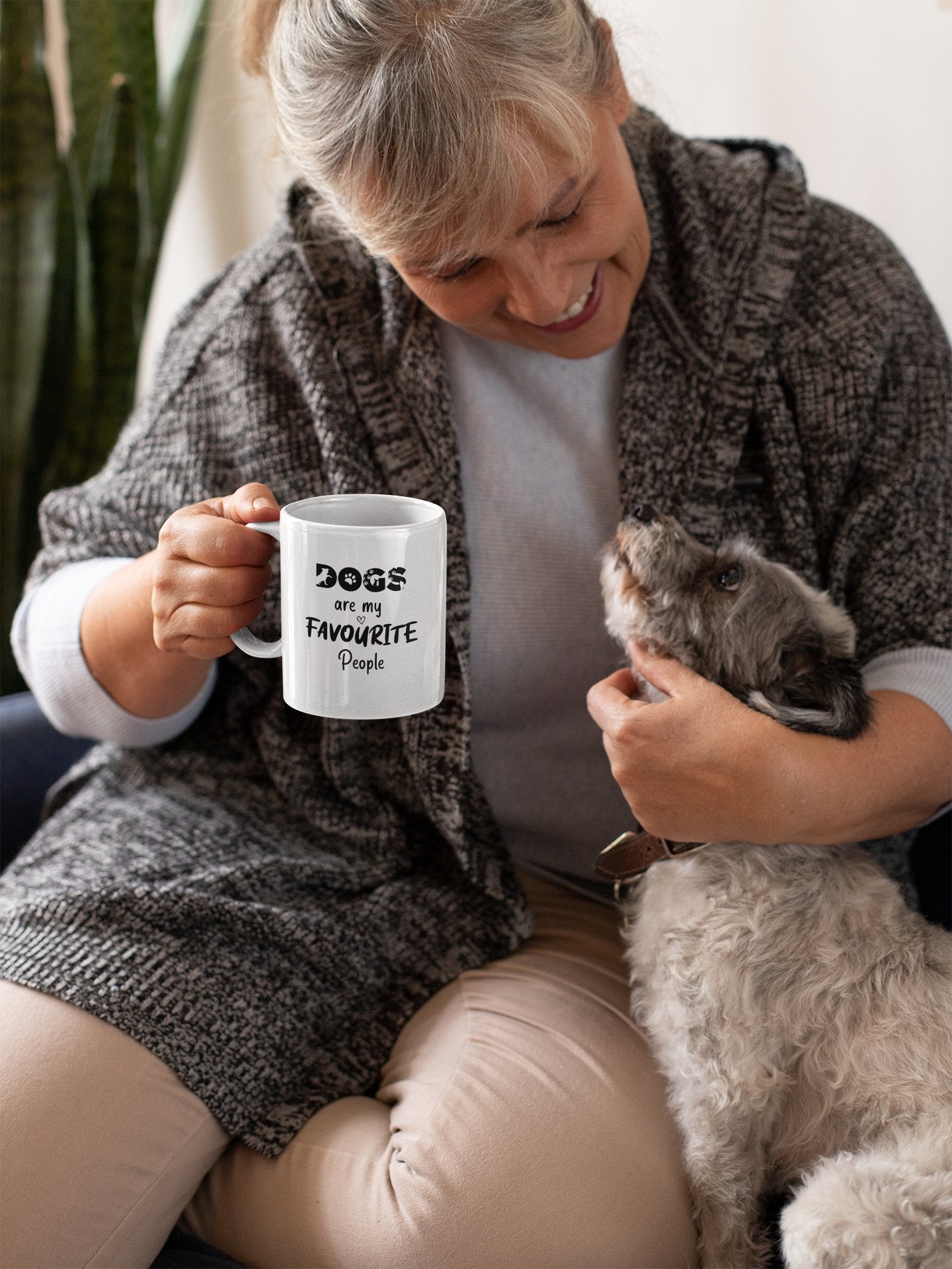 Dogs are my favourite people - 11 oz Mug - Sweetie