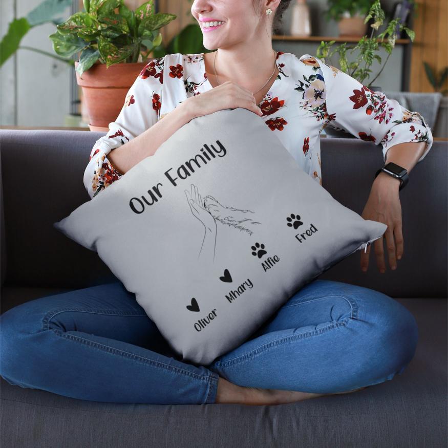 Personalised Cushion Family and Dog - Sweetie